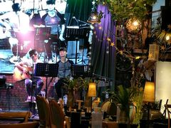 -胡桃里乐队酒馆(鎏嘉码头店)