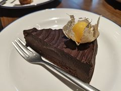 -MOMENTI手工意面(晶耀前滩店)