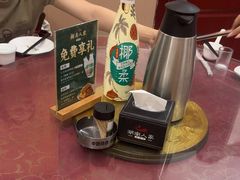 -湖南人家湘菜馆(镇江路店)