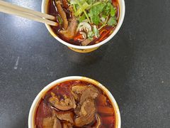 -薛记襄阳香辣牛肉面(平安路店)