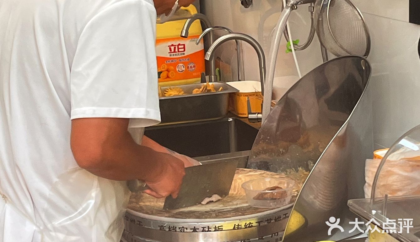 酱料也好正宗，夸爆夸爆，这两天的店都不踩雷好好吃哟！