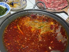 -旧街市鲜货老火锅(大光路店)