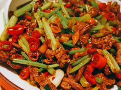-胡子大厨·超级小炒肉(晶耀前滩店)