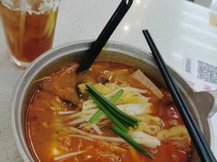 -汤小云火锅米线(钻汇广场店)