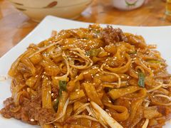 干炒牛河-南记食粥坊·宵夜大排档(莲花总店)