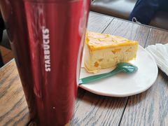 -星巴克臻选(盐城金鹰聚龙湖店)