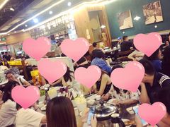-胡须佬鸡煲四季火锅店(石厦西村直营店)