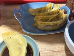 -老新隆牛肉锅贴(新街口店)
