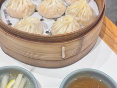 -馋三尺蟹粉小笼(人民广场店)