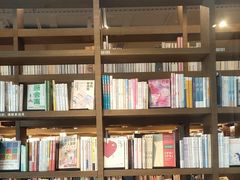 -茑屋书店(天目里店)