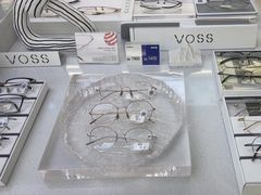 -视野联行眼镜·蔡司·尼康战略合作店(城西银泰店)