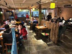 大堂-三个大叔东北烧烤·砂锅菜(西三旗店)