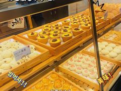-君之狮子山·轻糖烘焙(松江印象城店)