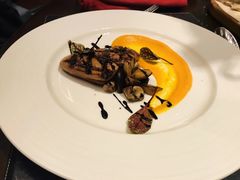 -恰餐厅及酒吧 CHAR Bar & Grill (北京丽都皇冠假日店)