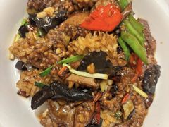 火爆三鲜-刘胖子家常菜·蹄花焖藕(江汉路总店)