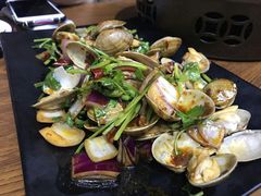 炒花甲-记忆串城·东北烧烤·小龙虾·大型团建(南油店)