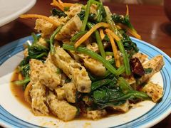 -巴依老爷新疆美食(牡丹园店)
