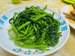 -小海豚•老字号海鲜餐厅(天涯店)