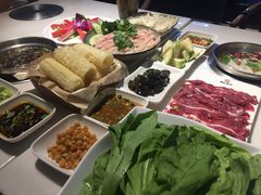 -围炉夜话·潮汕卤水火锅(榕江店)
