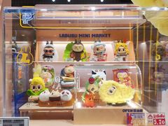 -泡泡玛特POPMART(上海环球港店)