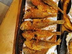 -老东镇啤酒屋海鲜加工·蒸汽海鲜·海鲜烧烤(台东店)