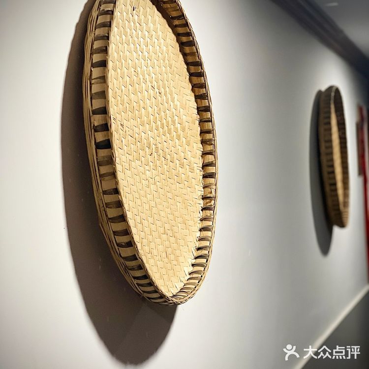 芈重山老火锅‖够辣够味够有风格