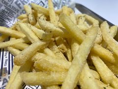 -TRIPS BURGER(大钟寺店)