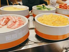 -密友回转自助火锅(世茂国际广场店)