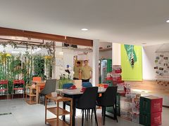 -毛辣果·贵州红酸汤牛肉火锅(西单店)