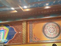 -金鼎雪山牦牛杂火锅(理县总店)