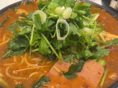 -肥汁米蘭香港米线(长宁来福士店)