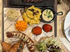 -Mark&Mars Restaurant