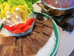 -香山湖渔家大院