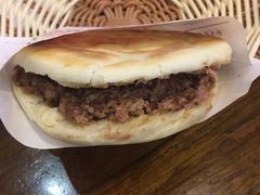 普通腊汁肉夹馍-忆秦时(银泰in77店)
