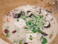 -云中鱼蒸汽石锅鱼(川沙百联店)