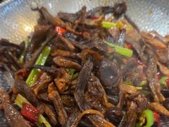 -快乐老家三鲜饺子东北菜(南六中路店)