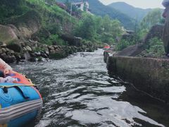 -藏龙百瀑漂流