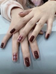 -雅洁美甲美睫