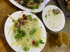 -岛中岛·海鲜大排档·万宁老字号(东澳店)