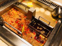 -海底捞火锅鲜切牛肉主题店(长寿路店)