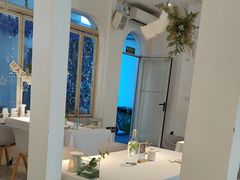 -春树下·树屋花房西餐厅(罍街AS1980店)