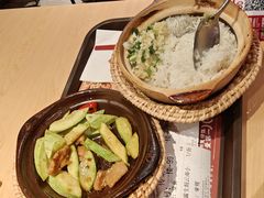 -华记煲仔华·煲仔饭(市桥易发店)