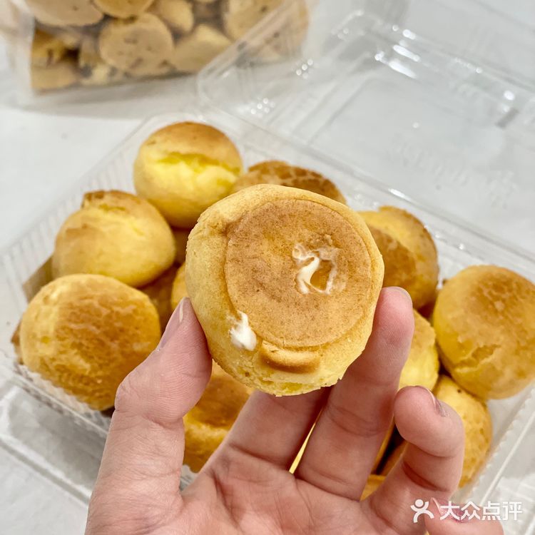 鲍师傅新品｜奶油小泡芙🎀