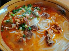 -肇兴特色牛肉粉