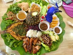 -沐毫傣泐云南菜孔雀宴•手抓饭傣味烧烤(曼听公园店)