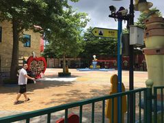 -史努比缤纷世界