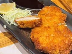 特大一指厚炸猪排-怡己·三ツ矢堂日式料理(海伦店)