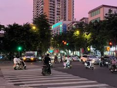 -丽都酒店(湛江吴川第三中学店)