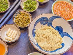 -寄畅興·百年蟹黄面·万国建筑群(外滩27号店)