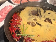 -纸盐河码头火锅(十八梯店)
